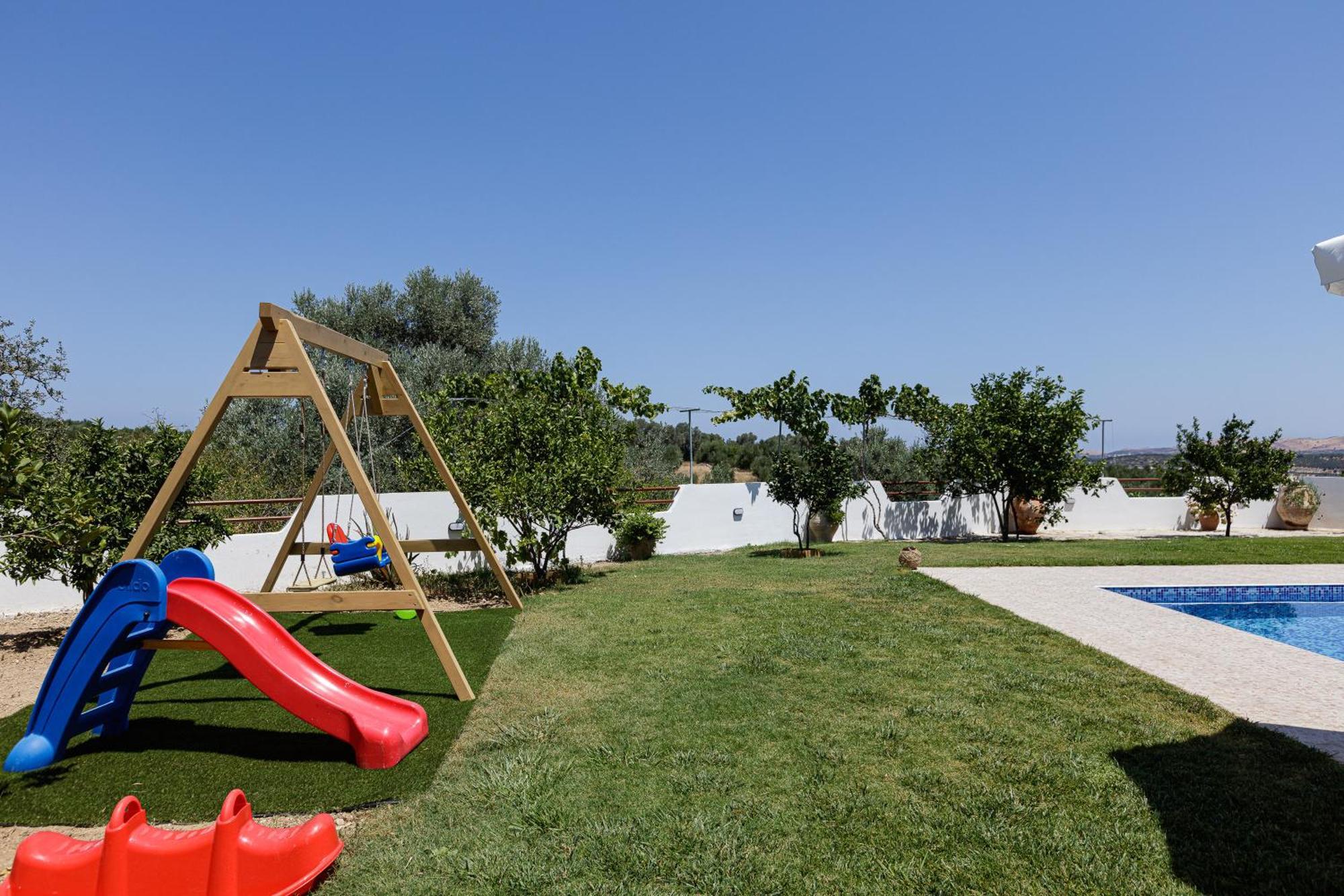 Marina Villa, A Nature Inspiring Retreat Perama  Buitenkant foto